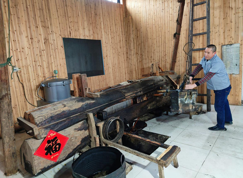 图片2.jpg 图片2.jpg